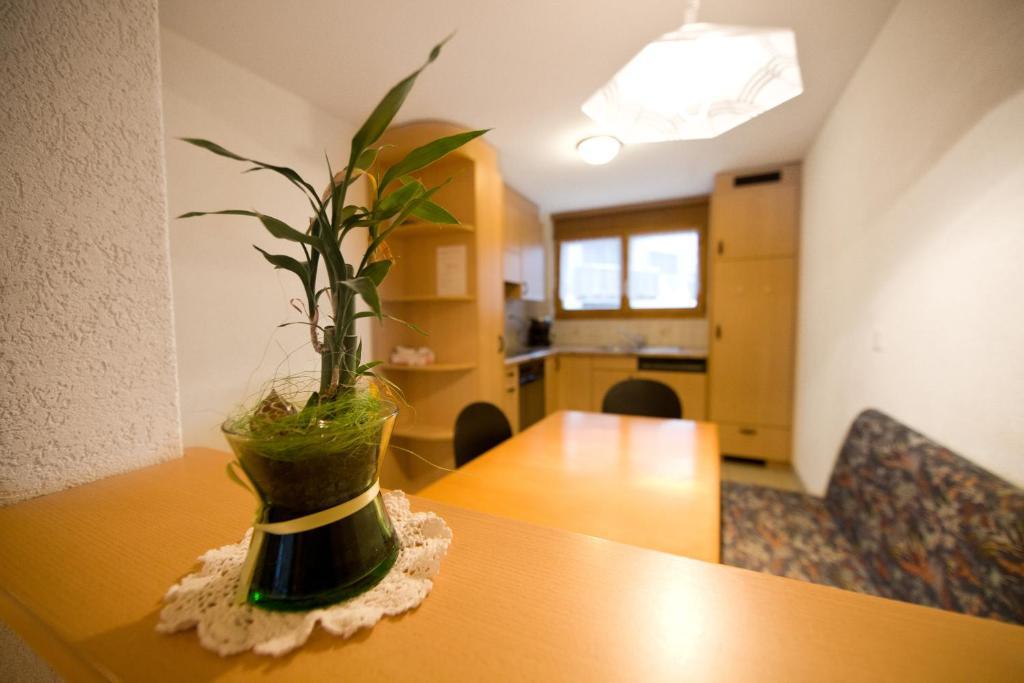 Haus Perelia C Apartment Zermatt Room photo